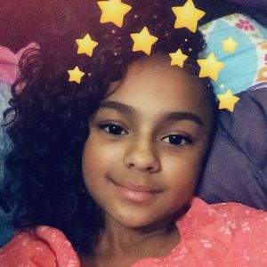 Meet your Posher, Mikiah